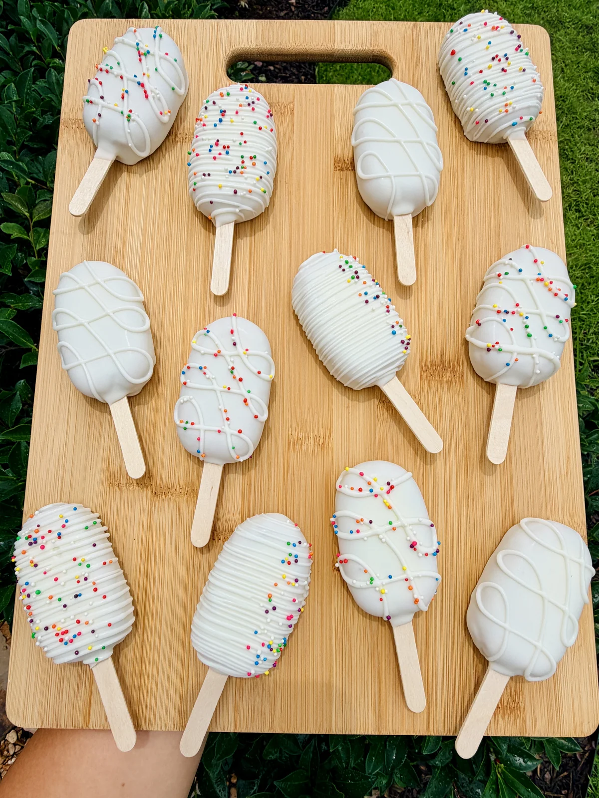 Cakesicles